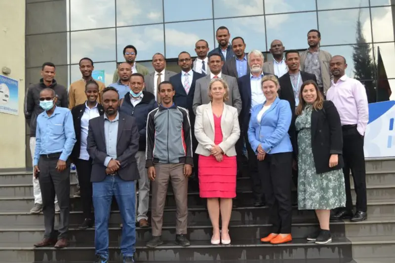 delegation from NIPH met with employees and leadership from EPHI