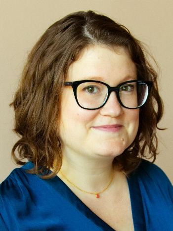 Photo of Tara Kelly Dolgner