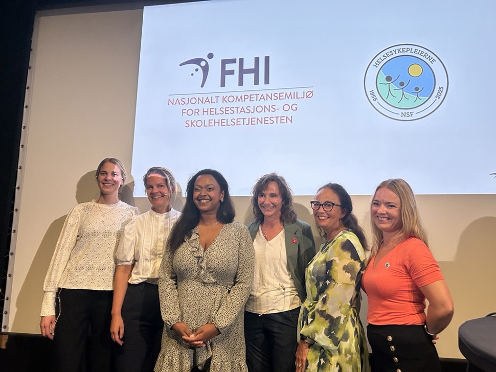 Foto av paneldeltakere.