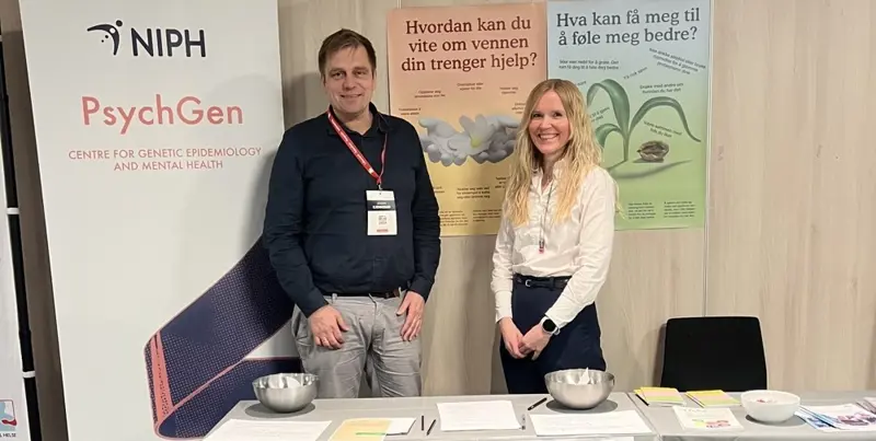 Bilde av forskere på stand