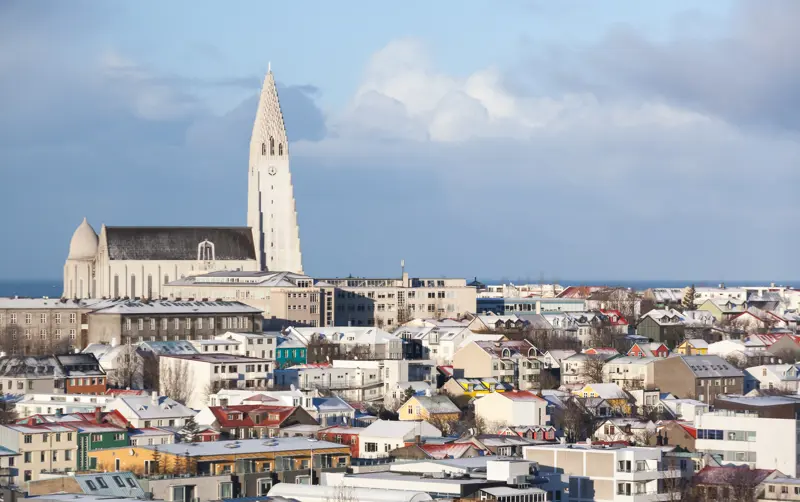 Reykjavik sentrum med kirke
