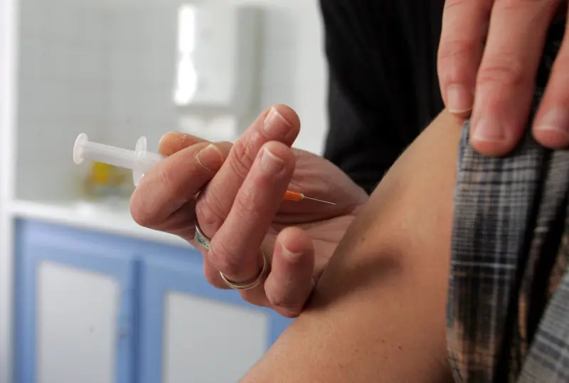 Vaksinasjon Colourbox